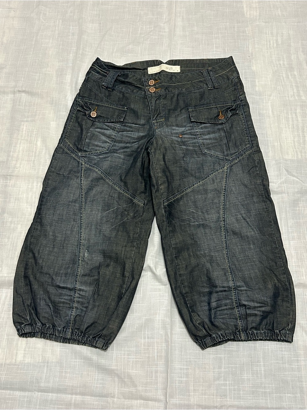 Sub Culture Capri Pants Womens Size 38 Black Dark Wash